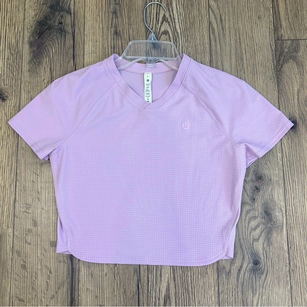 Lululemon Grid Texture Cropped Tennis Short Sleeve Shirt Size 8 In Pink Peony